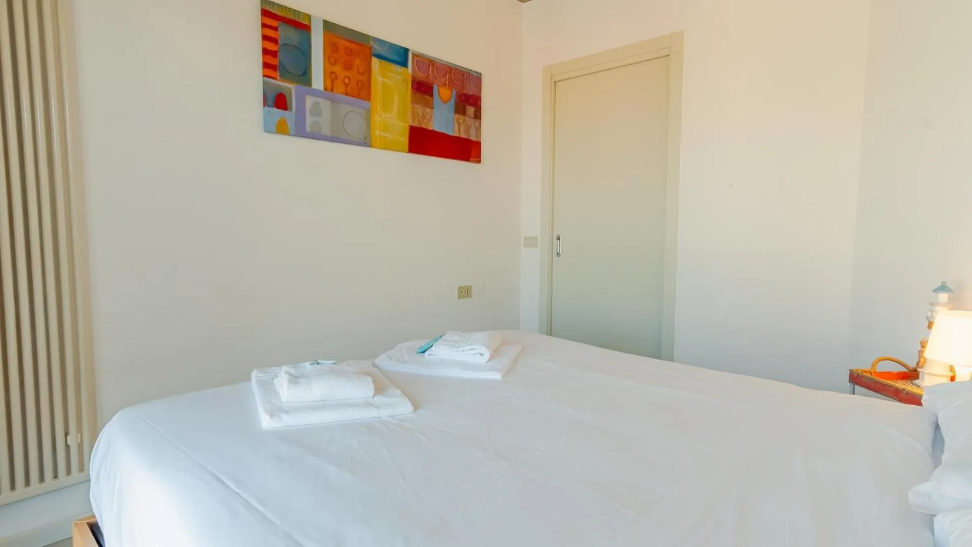 Sirmione Sunrise Terrace - Italian Homing Apartment Italy